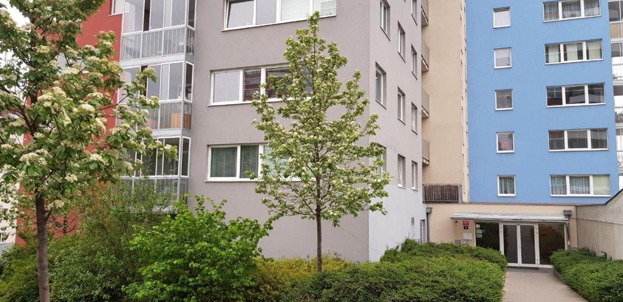 New Studio On V Doline 1 Prag Exteriör bild